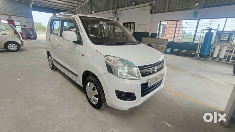 Maruti Suzuki Wagon R 1.0 2010-2019 Vxi (o), 2013, Cng & Hybrids