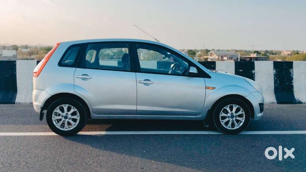 Ford Figo Diesel Titanium, 2012, Diesel