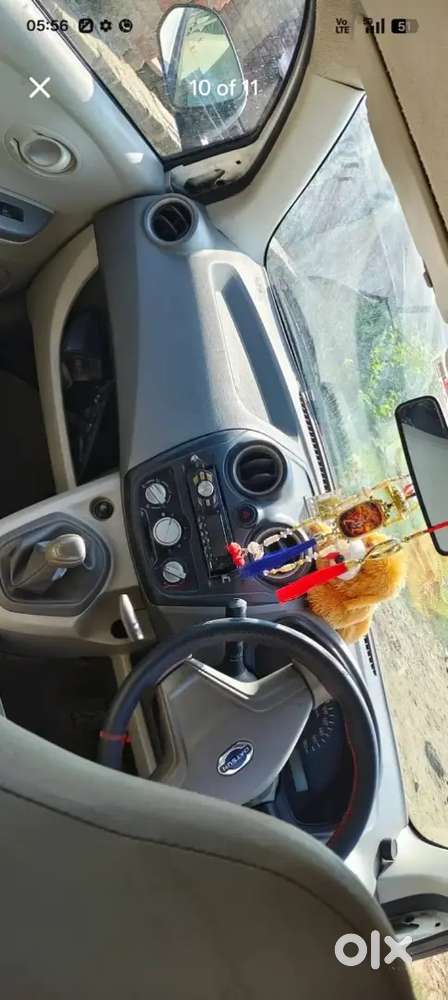 Dustan Go 7 Seater Car