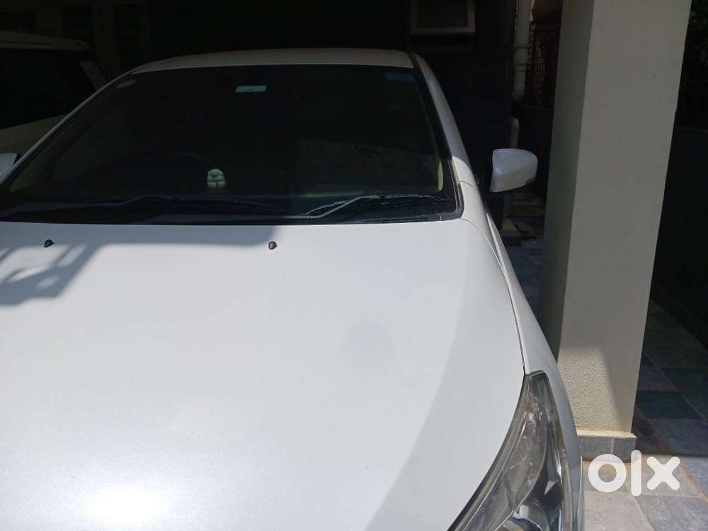 Ciaz Petrol Automatic White