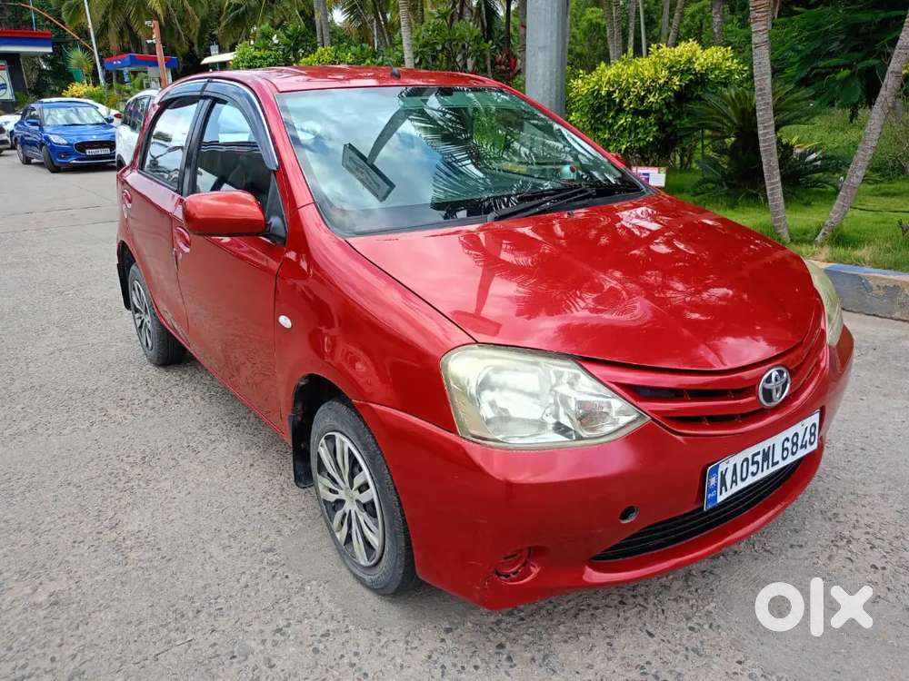 Toyota Etios Liva 2012