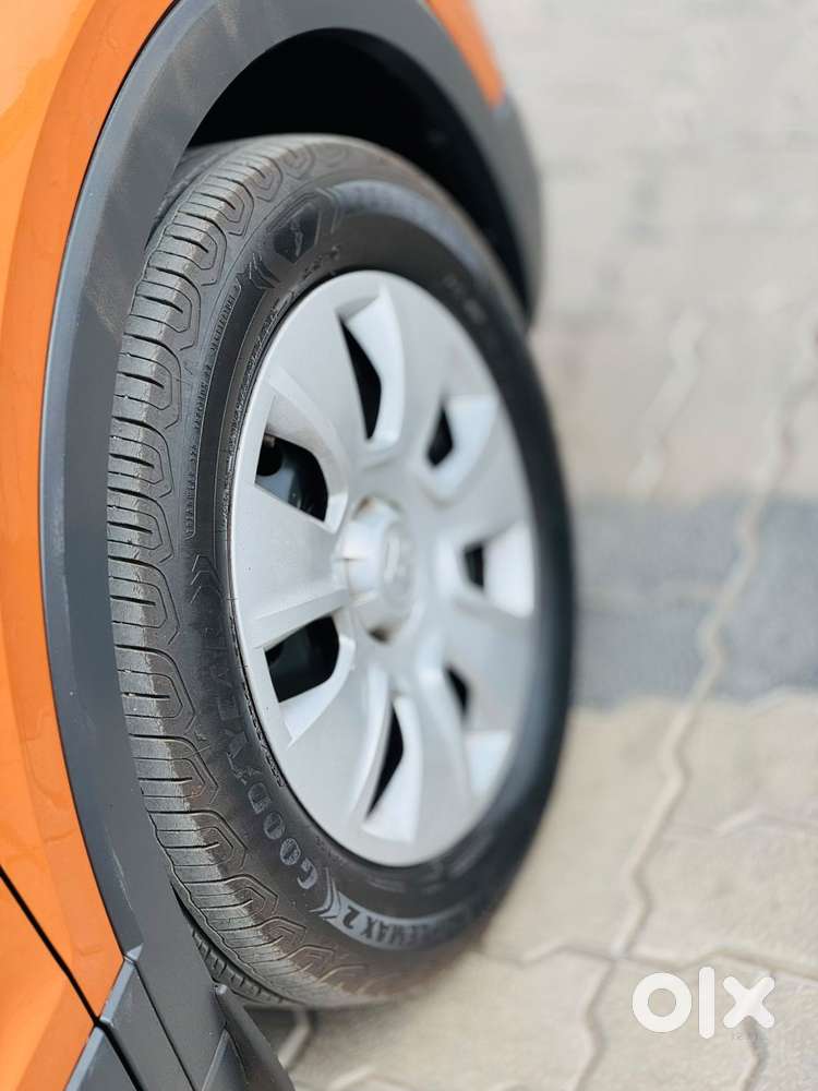 Skoda Kushaq 1.0 Tsi Ambition, 2022, Petrol