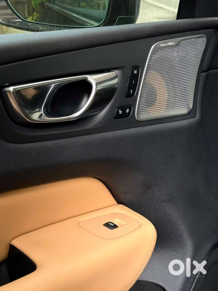 Volvo Xc60 D5 Inscription, 2019, Diesel
