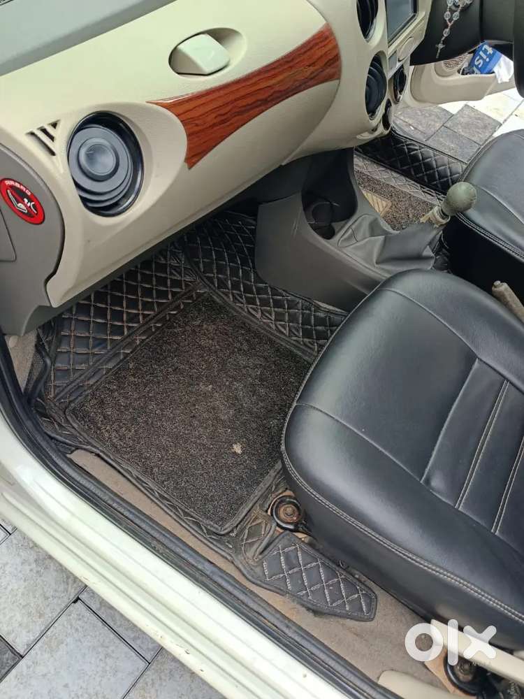 Toyota Etios Liva 2016 Petrol 114000 Km Driven