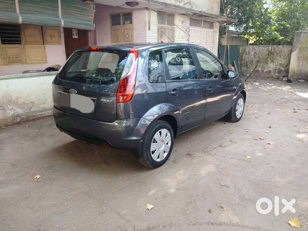 Ford Figo 1.2p Titanium Mt, 2011, Petrol