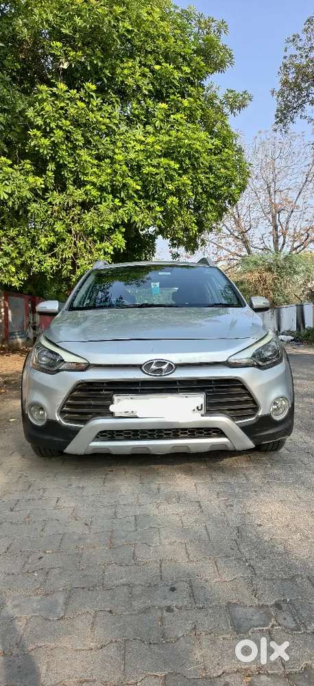 Hyundai I20 Active 2017 Diesel Well Maintained