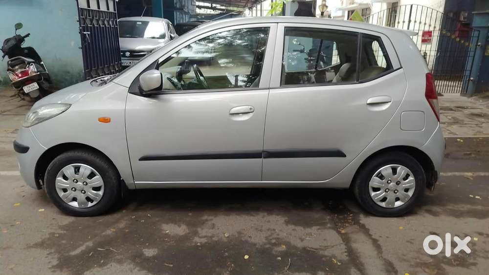 Hyundai I10 Sportz 1.2 At, 2009, Petrol