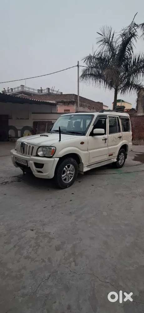 Mahindra Scorpio Classic 2014 Diesel 127000 Km Driven