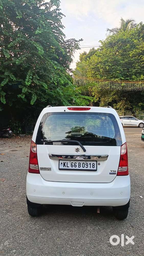 Maruti Suzuki Wagon R Amt Vxi Plus, 2018, Petrol