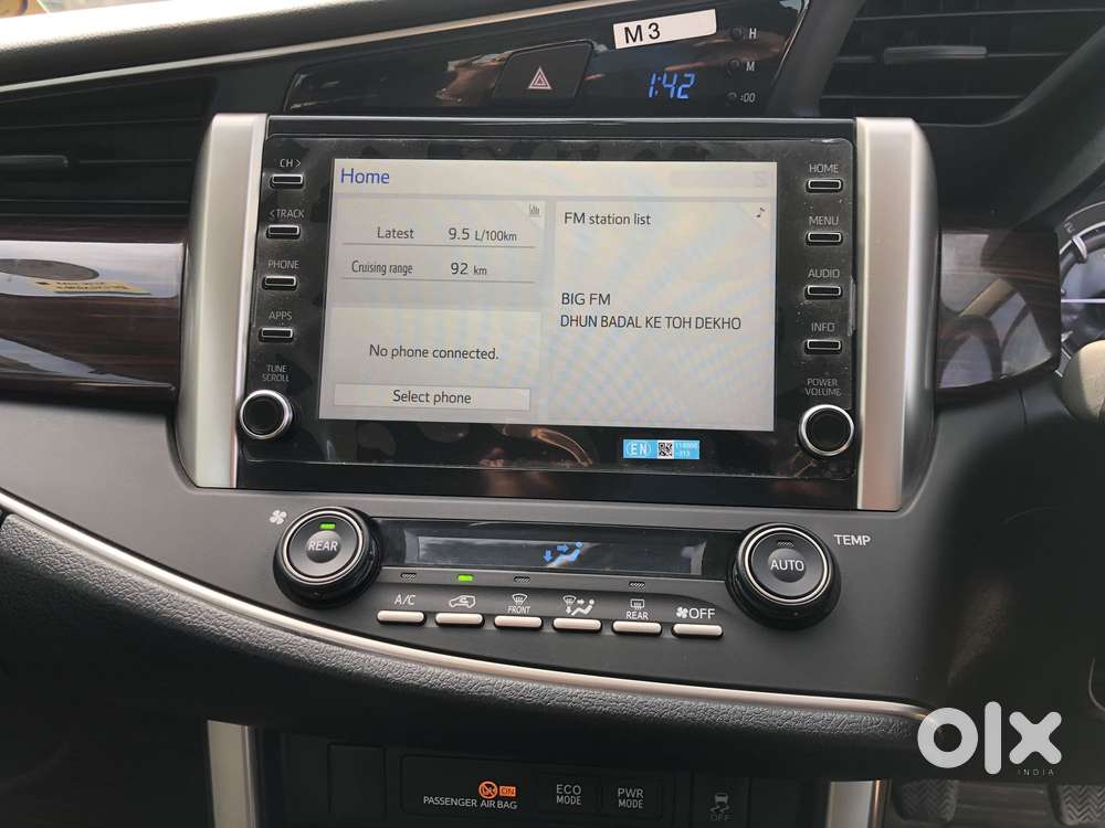 Toyota Innova Crysta [2020-ongoing] 2.4 Vx 7 Str, 2022, Diesel