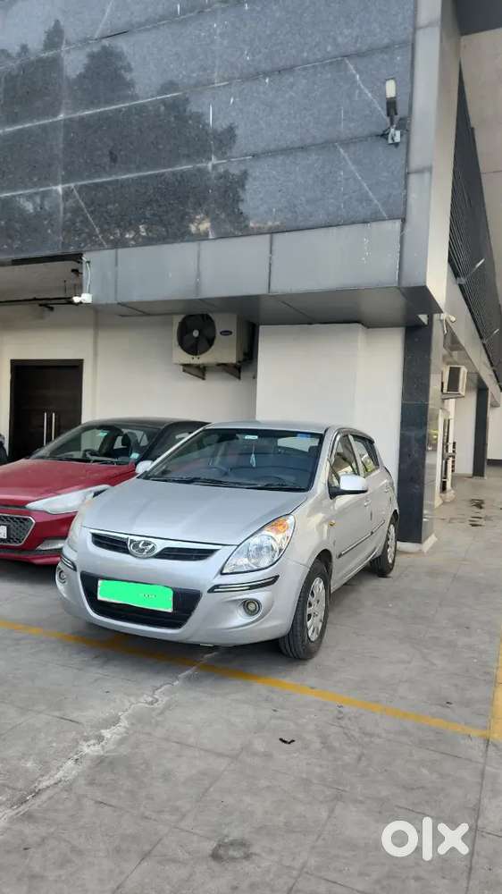 Hyundai I20 2010 Model With Cng Registration Valid Till 2030