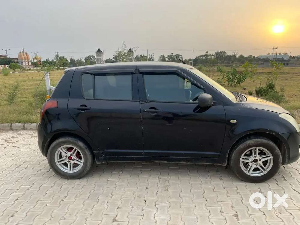 Maruti Suzuki Swift 2010
