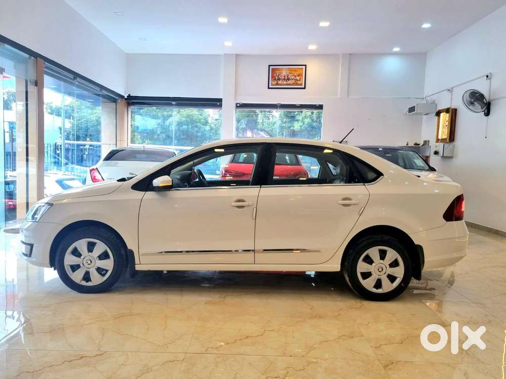 Skoda Rapid 1.0 Rider Plus Tsi At, 2020, Petrol