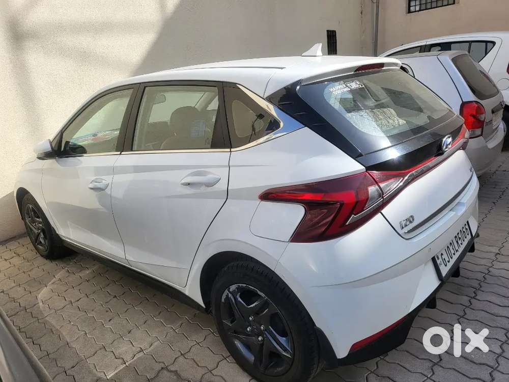 Huinday Model New I20 Mt Petrol. On Road Nov-2020.running 41400.