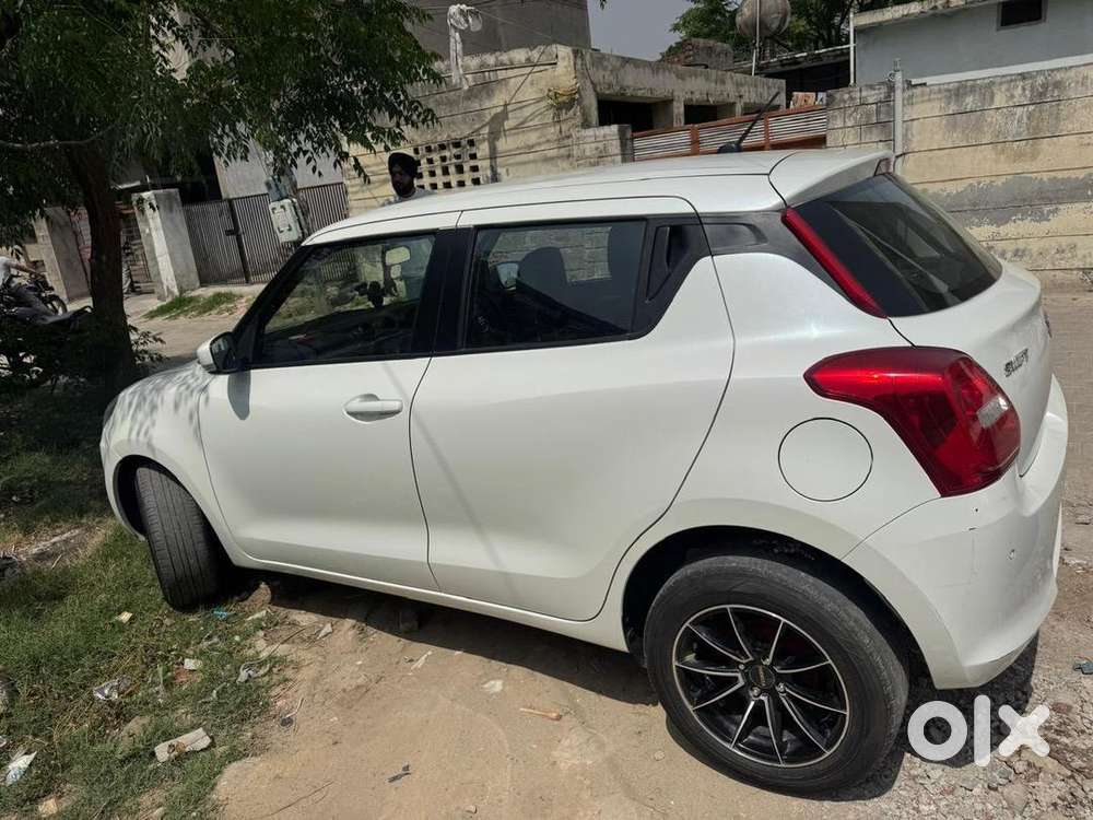 Maruti Suzuki Swift 2023 Petrol 55555 Km Driven