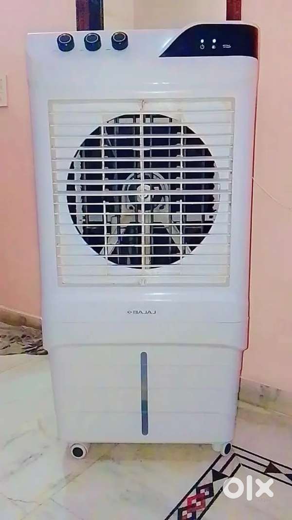 Bajaj Cooler 90 litter