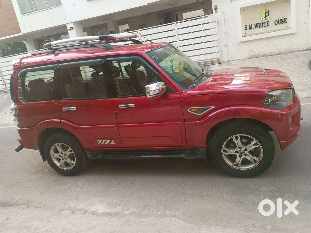Mahindra Scorpio S10, 2014, Diesel