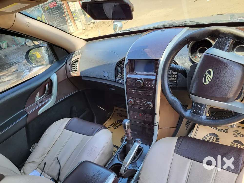Well Maintained Xuv 500 W8