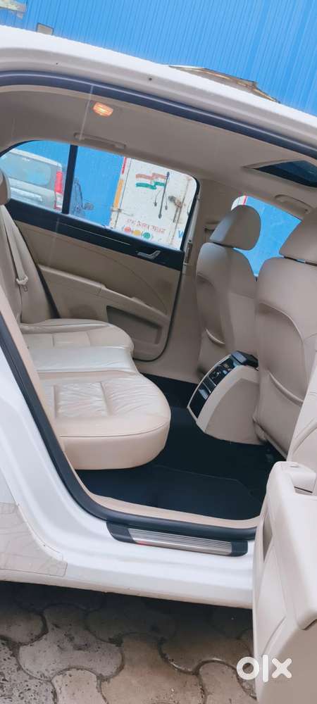 Skoda Superb Elegance 1.8 Tsi At, 2014, Petrol