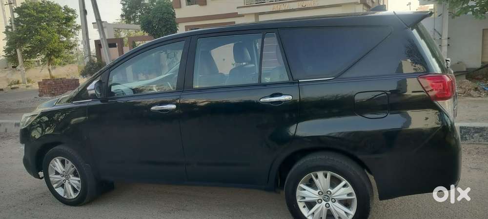Toyota Innova Crysta 2.4 Z 7 Str, 2016, Diesel