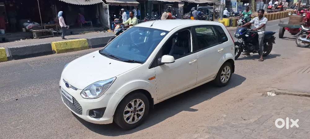 Ford Figo 2013 Diesel 160000 Km Driven