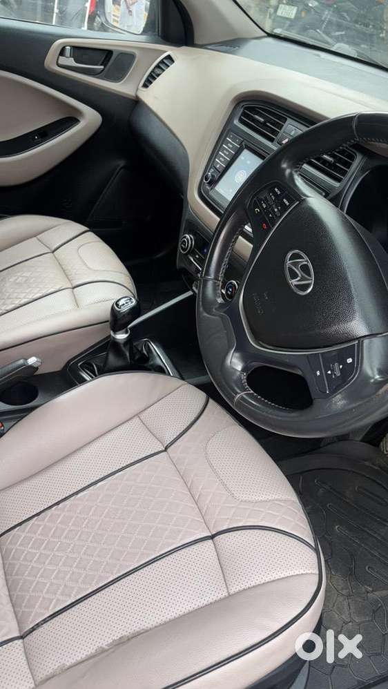 Hyundai I20 2017 Petrol 75500 Km Driven