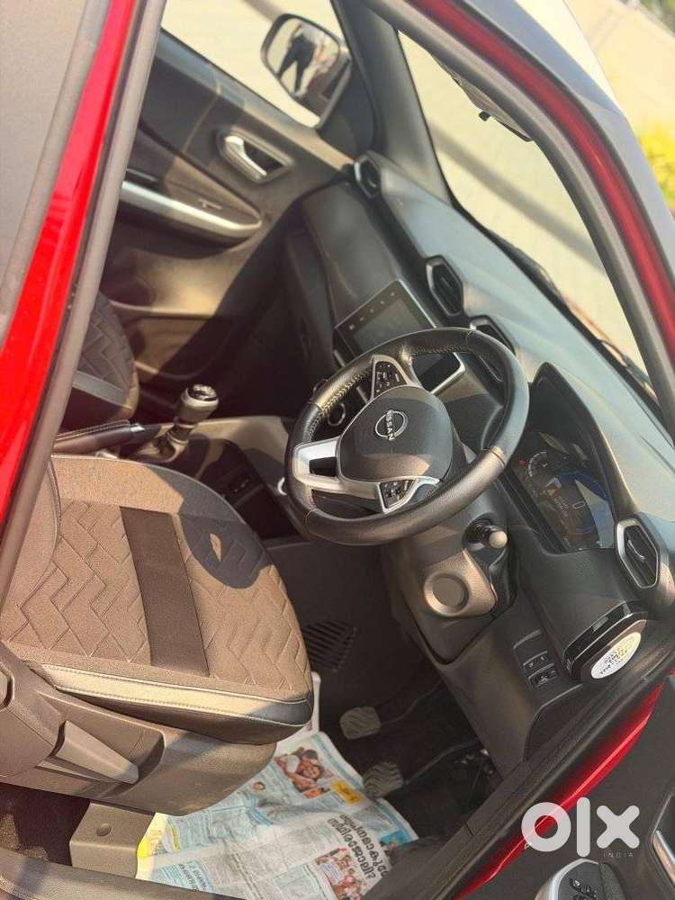 Nissan Magnite 1.0 Xv, 2021, Petrol