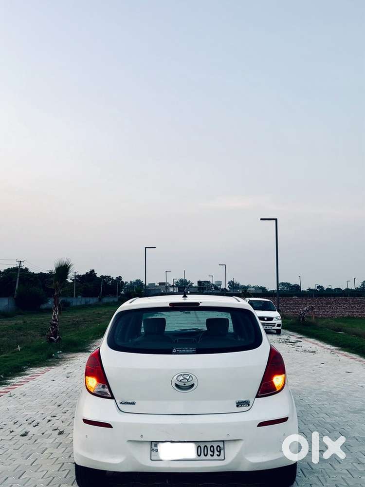 Hyundai I20 Diesel Manual 2012