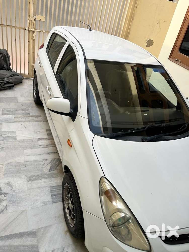 Hyundai I20 Magna 2009 Petrol