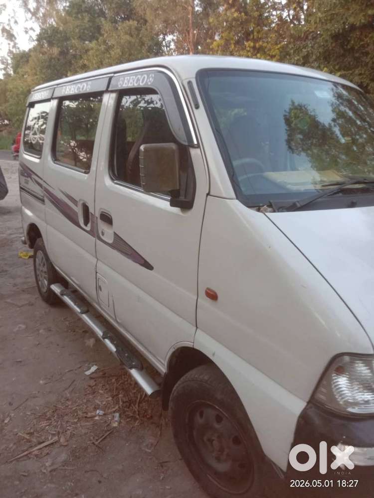 Saaf Gaadi Hai Eco 2016 Model 260000 Hzar Kimaang H.