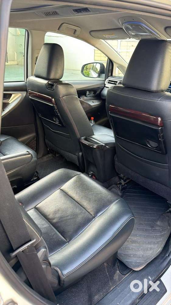 Toyota Innova Crysta 2020 Diesel Extremely Well Maintained