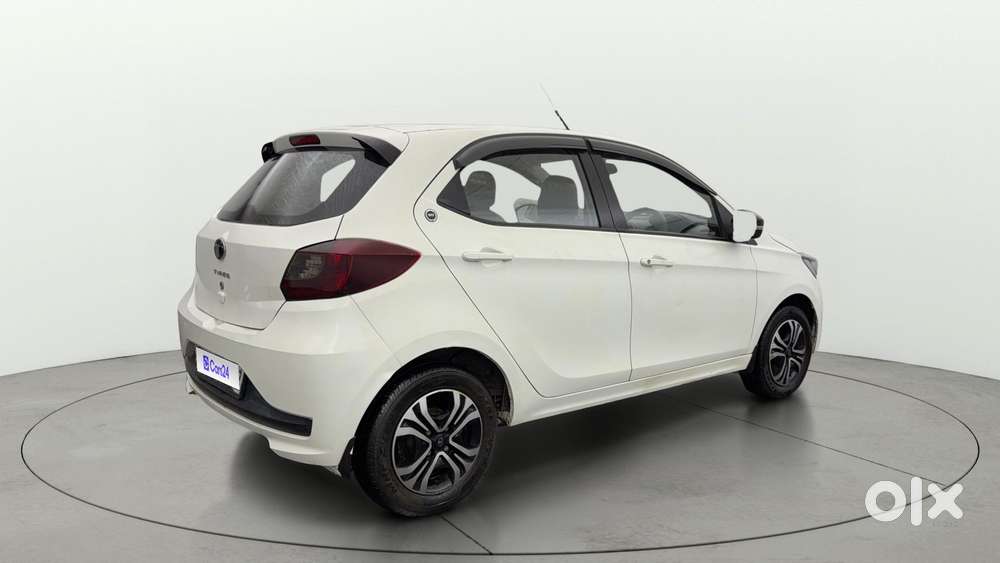 Tata Tiago 1.05 Revotorq Xt, 2024, Cng & Hybrids
