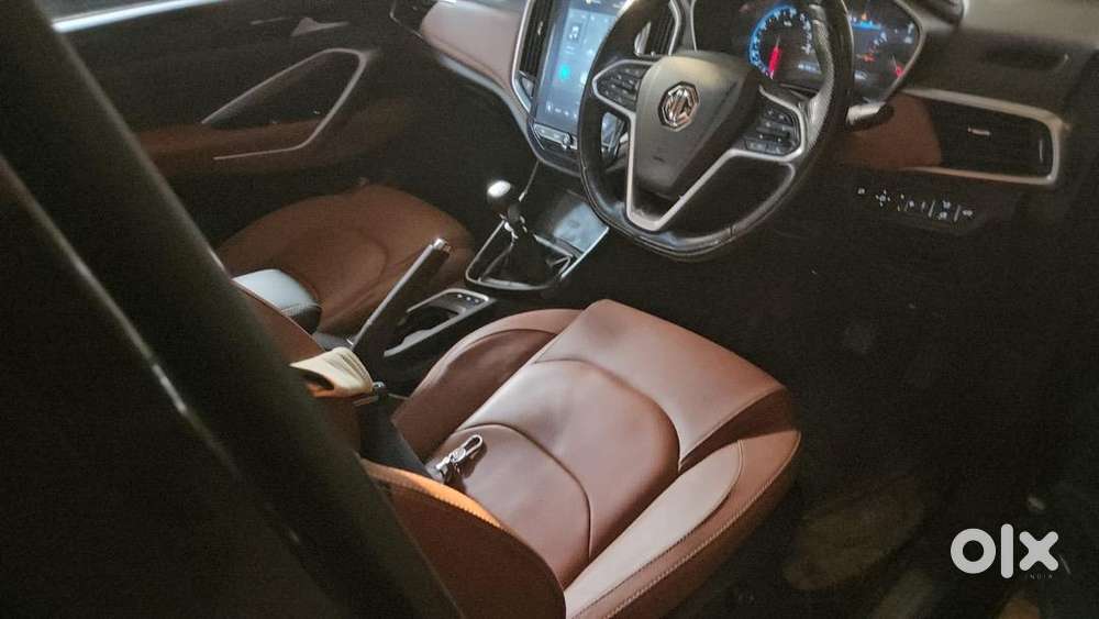 Mg Hector Plus 2021 Diesel Well Maintained