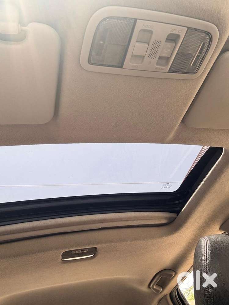 Honda Diesel First Owner Push Button Sunroof