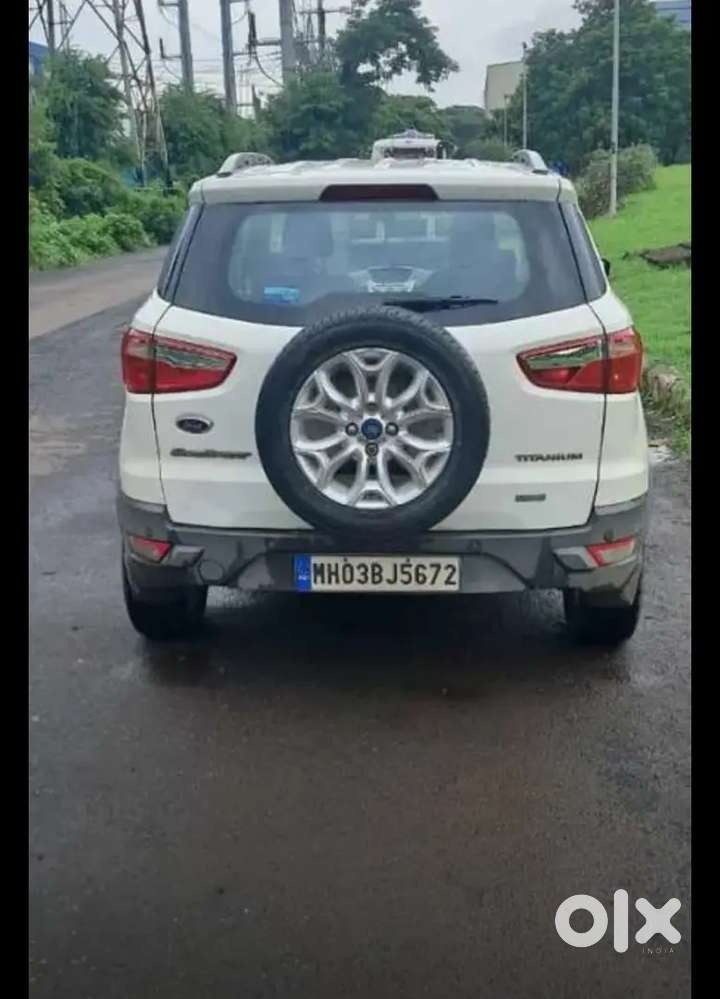 Ford Escort 2013 Petrol 47000 Km Driven Titanium