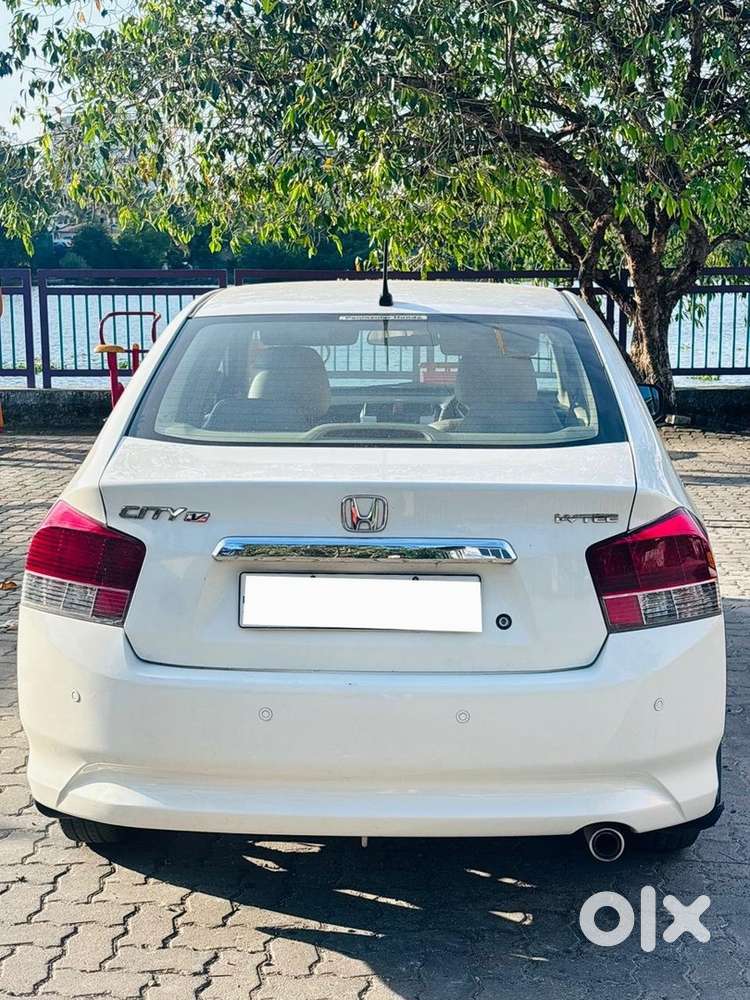 Honda City At