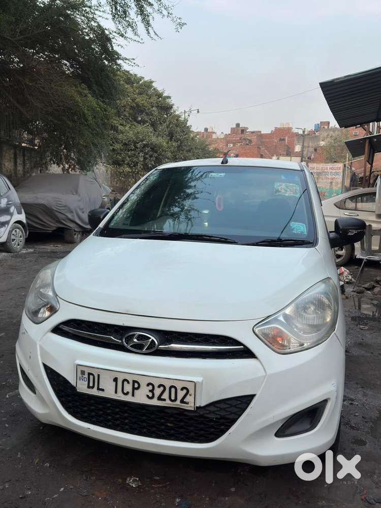 Hyundai I10 2013 Cng Out Fitting & Petrol 15000 Km Driven