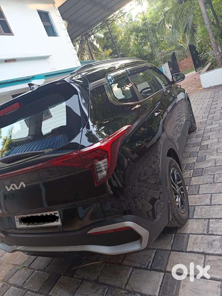 Kia Carens 2022 Diesel 30000 Km Driven