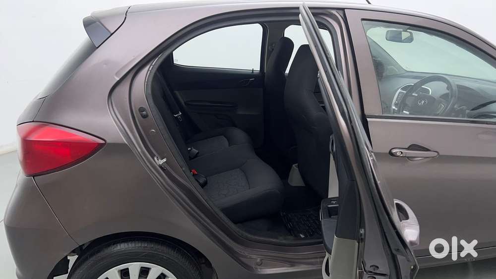 Tata Tiago 1.2 Revotron Xt, 2017, Petrol