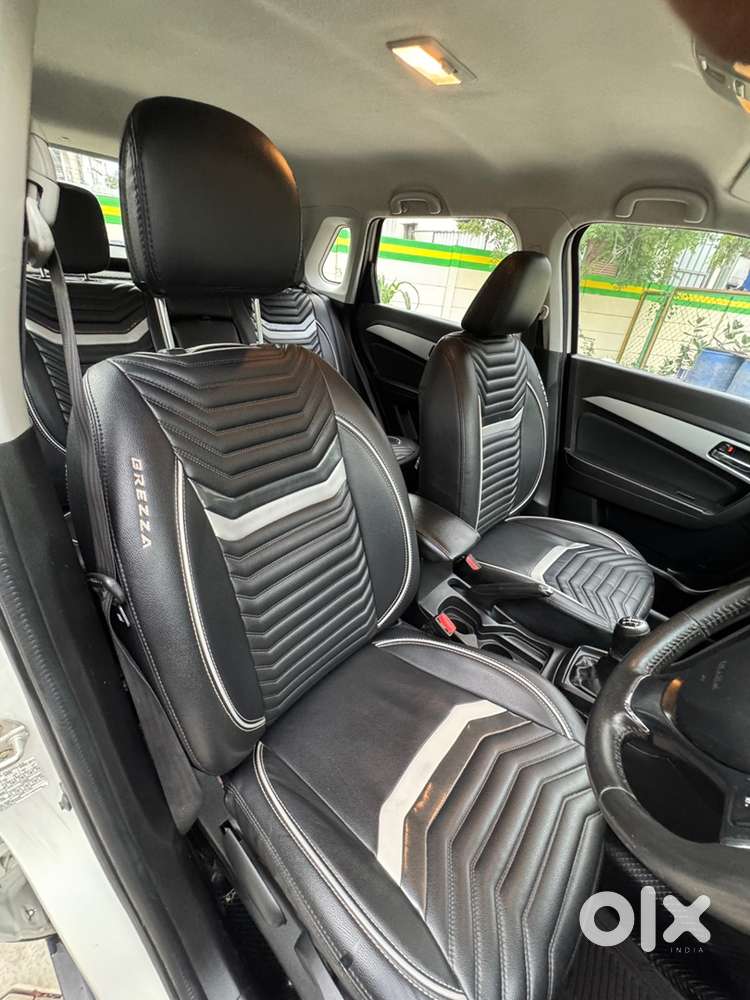 Maruti Suzuki Brezza 2021 Petrol 70000 Km Driven