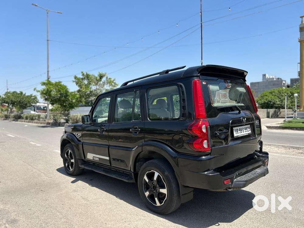 Mahindra Scorpio S11 Mt 7s, 2022, Diesel