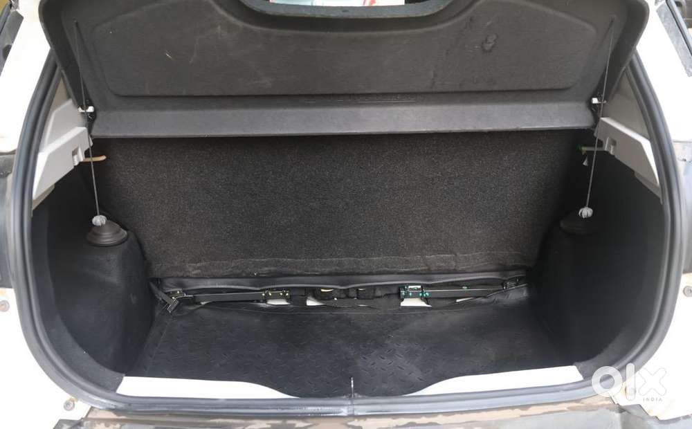 Tata Punch 2022 Petrol 15000 Km Driven