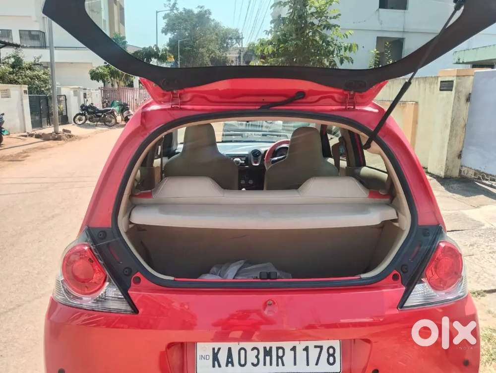Honda Brio 2012 Petrol 60000 Km Driven 2.90 Lack Slightly Negotiable