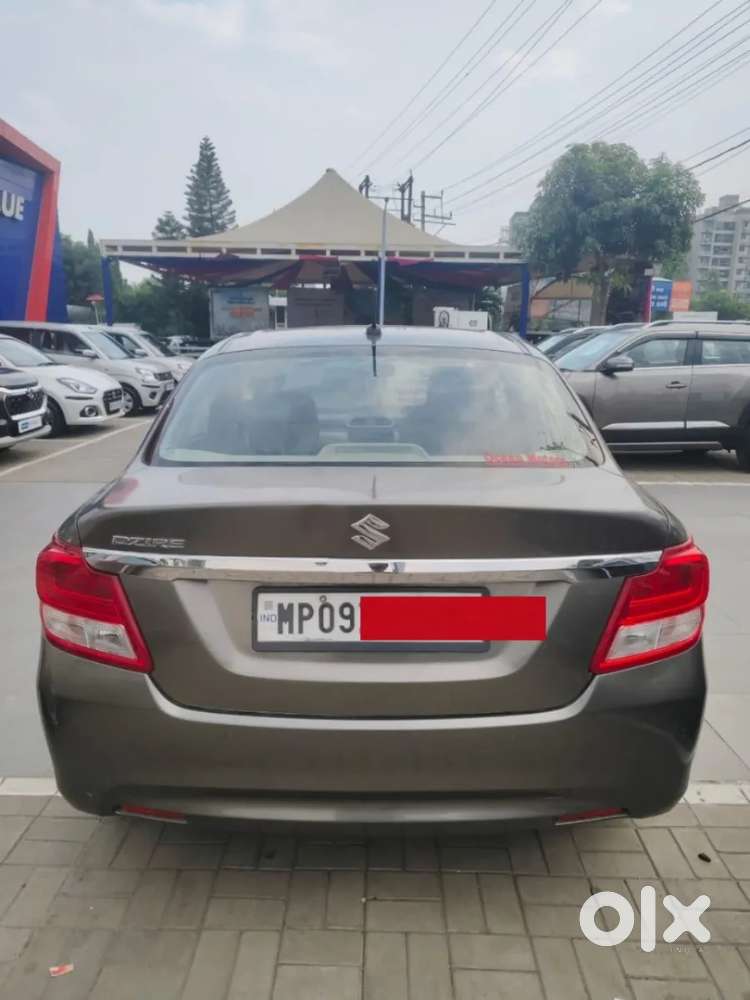 Maruti Suzuki Dzire 1.2 Vxi, 2023, Petrol