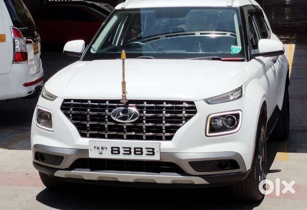 Hyundai Venue Sx+ At, 2021, Petrol