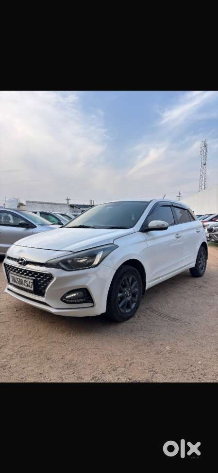 Hyundai I20 Sportz 1.2 Bs-iv, 2018, Petrol