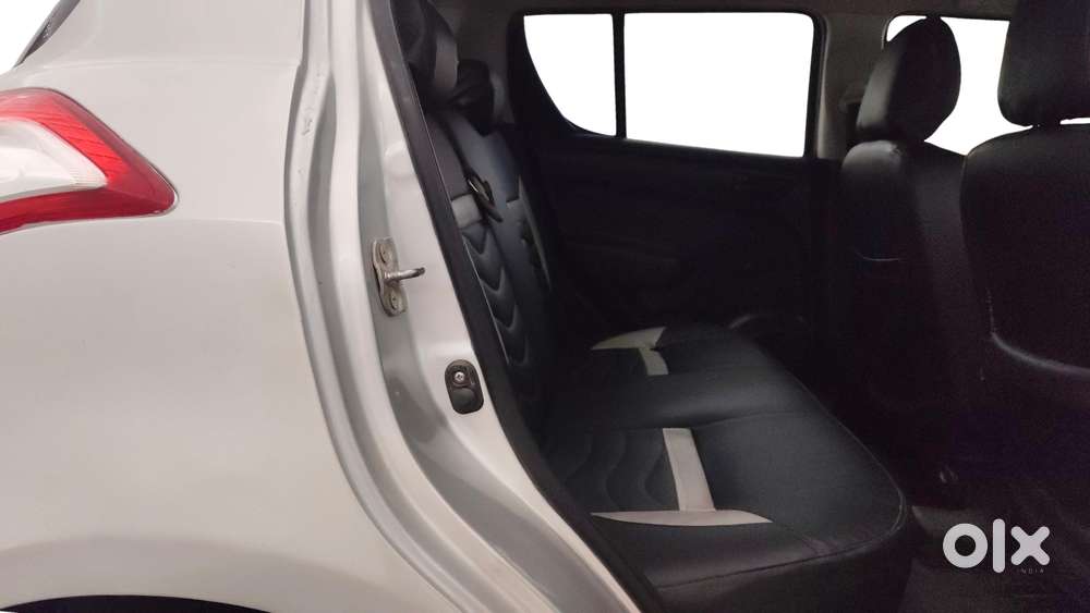 Maruti Suzuki Swift Lxi, 2016, Petrol
