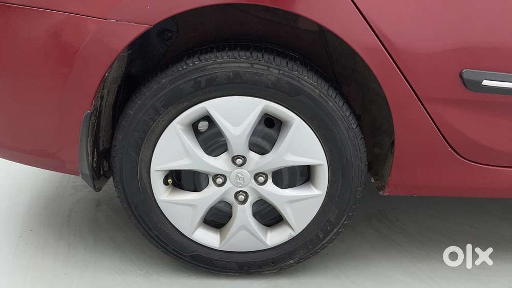 Hyundai Verna 2016-2017 1.6 Vtvt S, 2016, Petrol