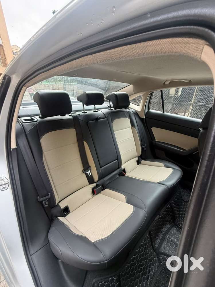 Skoda Slavia 1.0 Tsi Style At, 2022, Petrol