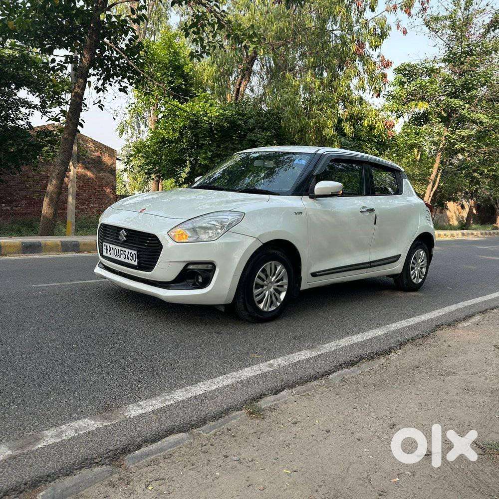 Maruti Suzuki Swift Vxi + Manual, 2018, Petrol